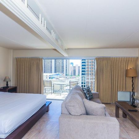 Ilikai Tower One Bedroom Lagoon View Waikiki Condos With Lanai & Free Wifi Honolulu Bilik gambar