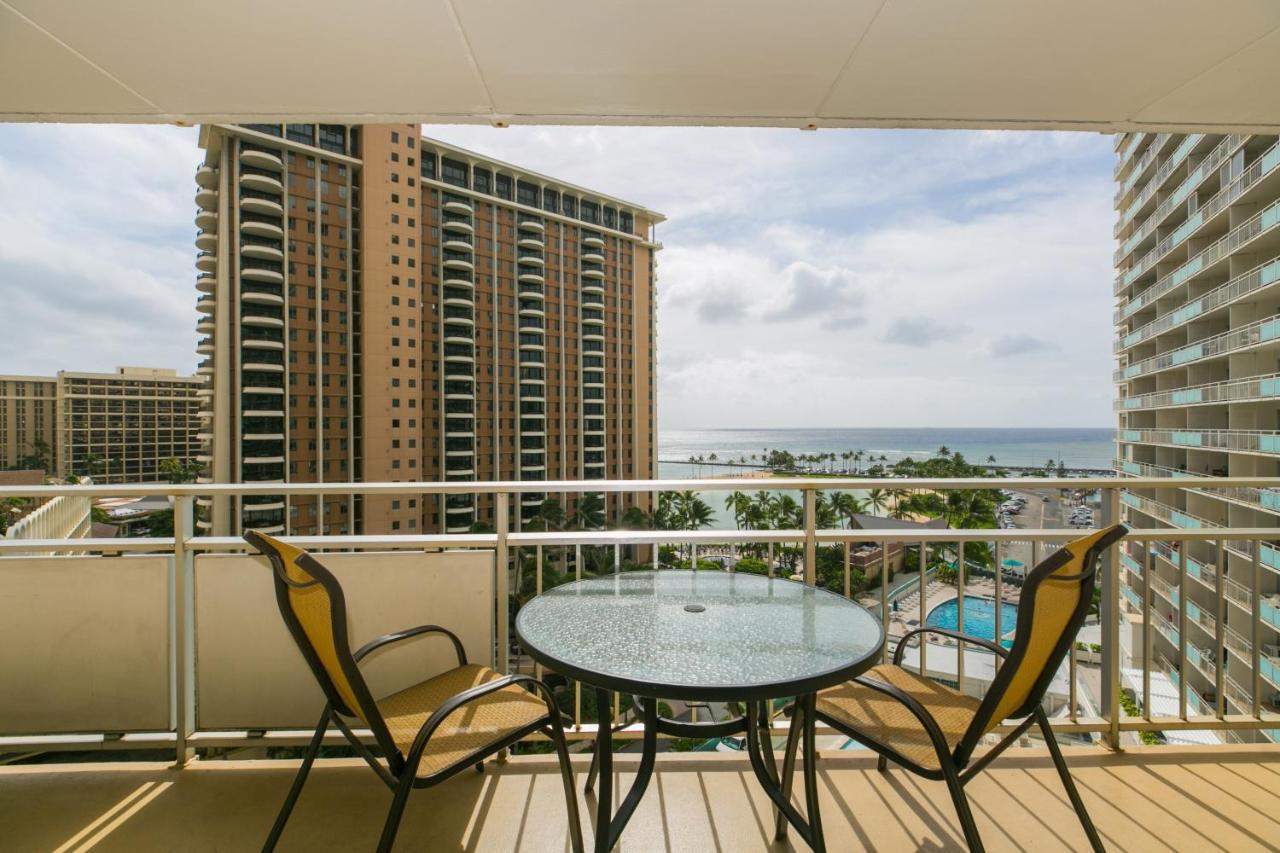 Ilikai Tower One Bedroom Lagoon View Waikiki Condos With Lanai & Free Wifi Honolulu Bilik gambar